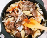 牛すじトロトロカレー！！作り方4写真