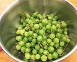 青スグリのジャム作り方1写真