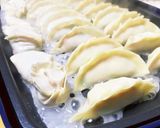 男飯★BRUNO 羽根付ゼラチン親父餃子作り方7写真