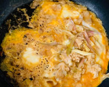 父の日♡「ミョウガと豚肉」大人の卵とじ丼作り方3写真