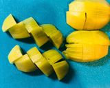 キウイとサラミハムのヨーグルトサラダ作り方1写真