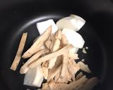 味付けは塩だけ！素材の旨み塩スープ作り方1写真