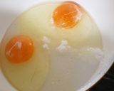 驚くほど簡単☆ぱらぱら卵そぼろ作り方1写真