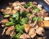 簡単うま＊鶏肉・舞茸・厚揚げの照り焼き作り方5写真