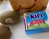 キゥイの花咲くクラッカー作り方1写真