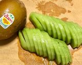 ヨーグルトにいかが？絶品キウイソース作り方1写真