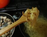ささみとしめじのクリームパスタ作り方6写真