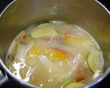 簡単！ズッキーニの味噌汁☆味噌バター風味作り方3写真