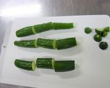 ポリ袋で洗い物いらず！たたききゅうり作り方1写真