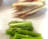 ☆お弁当に　豚ロースのアスパラ茗荷巻き☆作り方1写真