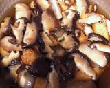 ごぼう天と椎茸の煮物卵とじ仕上げ。作り方3写真