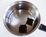 だし汁のとり方（こんぶだし）作り方1写真