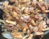 梅干しで疲労回復！豚舞茸炒め作り方3写真