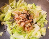 ☆★キャベツと塩昆布、鰹節の卵炒め☆★作り方4写真