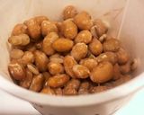 納豆とカニカマのマヨサラダ作り方1写真