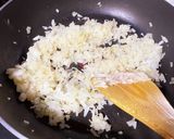 豚こま肉でヘルシー♪肉汁ハンバーグ♪作り方2写真