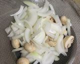 豚しゃぶとトマトのチーズ鍋作り方2写真