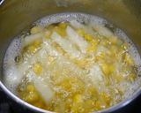簡単！みそバターコーンのお味噌汁作り方2写真