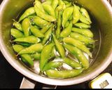 夏のおつまみに☆絶品!枝豆ペペロンチーノ作り方1写真