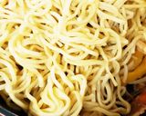 豚肉ロースこってり焼きリメイク♪焼きそば作り方7写真
