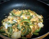 夏の一品！　ゴーヤとキムチのたまご炒め作り方5写真