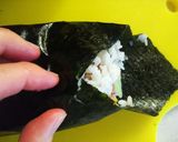 蒸し塩豚でたんぱく質たっぷりおにぎらず作り方7写真