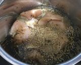 漬けて煮るだけ!鶏むね肉の簡単キウイ煮☆作り方3写真