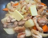 鳥ももとじゃがいものガーリックバター醤油作り方6写真