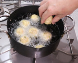 冷ご飯を美味しく！ご飯をたこ焼風に！作り方6写真