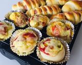 バターロール生地で美味しい惣菜パン作り方11写真