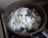 海峡サーモンのあら汁味噌仕立て作り方5写真