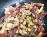 茎みょうがと豚の炒め物作り方5写真