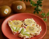 冷たいおやつ、キウイ花のヨーグルトバーク作り方7写真