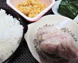 【鶏皮とコーンのガーリックペパー炒飯】作り方1写真