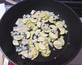 簡単!イタリア風夏野菜バジル素麺作り方3写真
