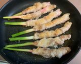 葉生姜の豚バラ肉巻き作り方2写真