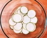 つまみ食いが止まらない！ズッキーニナムル作り方1写真
