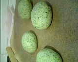 貧血の味方!ほうれん草でお花パン*作り方4写真