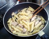 米粉を使ってチキンマカロニグラタン！！作り方3写真