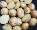 揚げずに香ばしく♪新じゃがガーリック風味作り方3写真