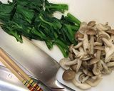 つる菜としめじのごま和え作り方3写真