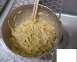 シラスとポテトのピザ風お好み焼き作り方1写真