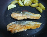 鮭のソテー♪豆乳あっさり和風ソースで♪作り方5写真