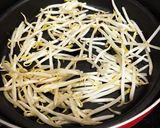 モヤシと豚バラ蒸し（YABのレシピ帳）作り方2写真