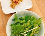 ☆水菜としらすの和風ペペロンチーノ☆作り方5写真