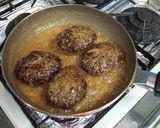 粒マスタードソース煮込みハンバーグ作り方7写真