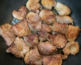 厚切り豚肉とズッキーニのバタポン炒め作り方3写真