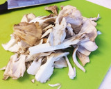 牛小間切れと舞茸の甜麺醤炒め。作り方3写真