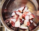 蛸とズッキーニ☆ローズマリー炒め作り方1写真