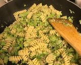 ブロッコリーとオイルサーディンのパスタ作り方10写真